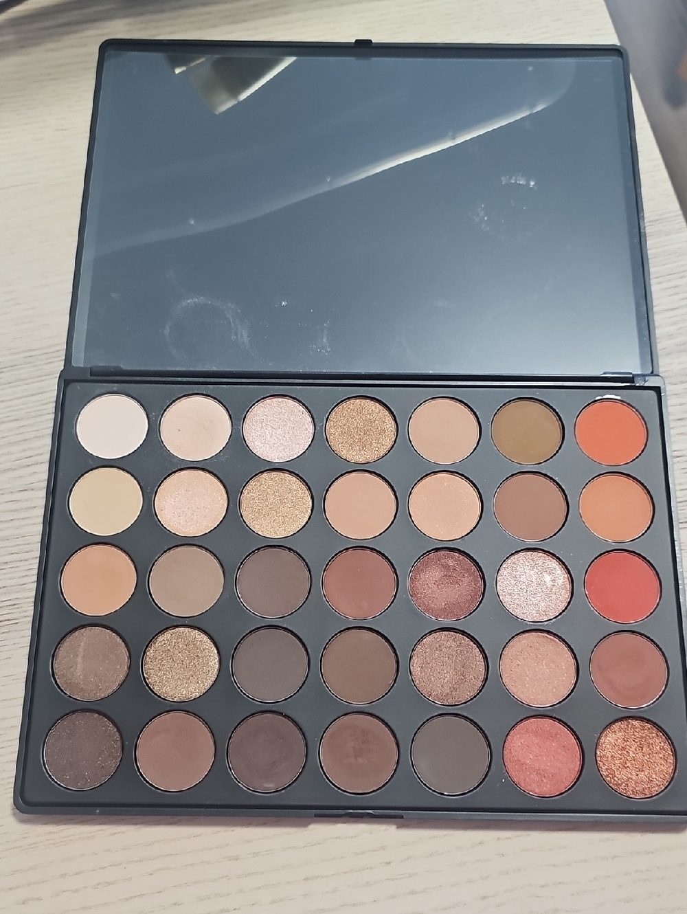 Morphe  Eyeshadow Palette – 35 Shade Brown and Copper Collection